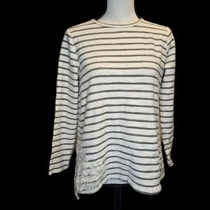 Matilda Jane Size Small Classic With A Twist Striped Lace Hi Low Top